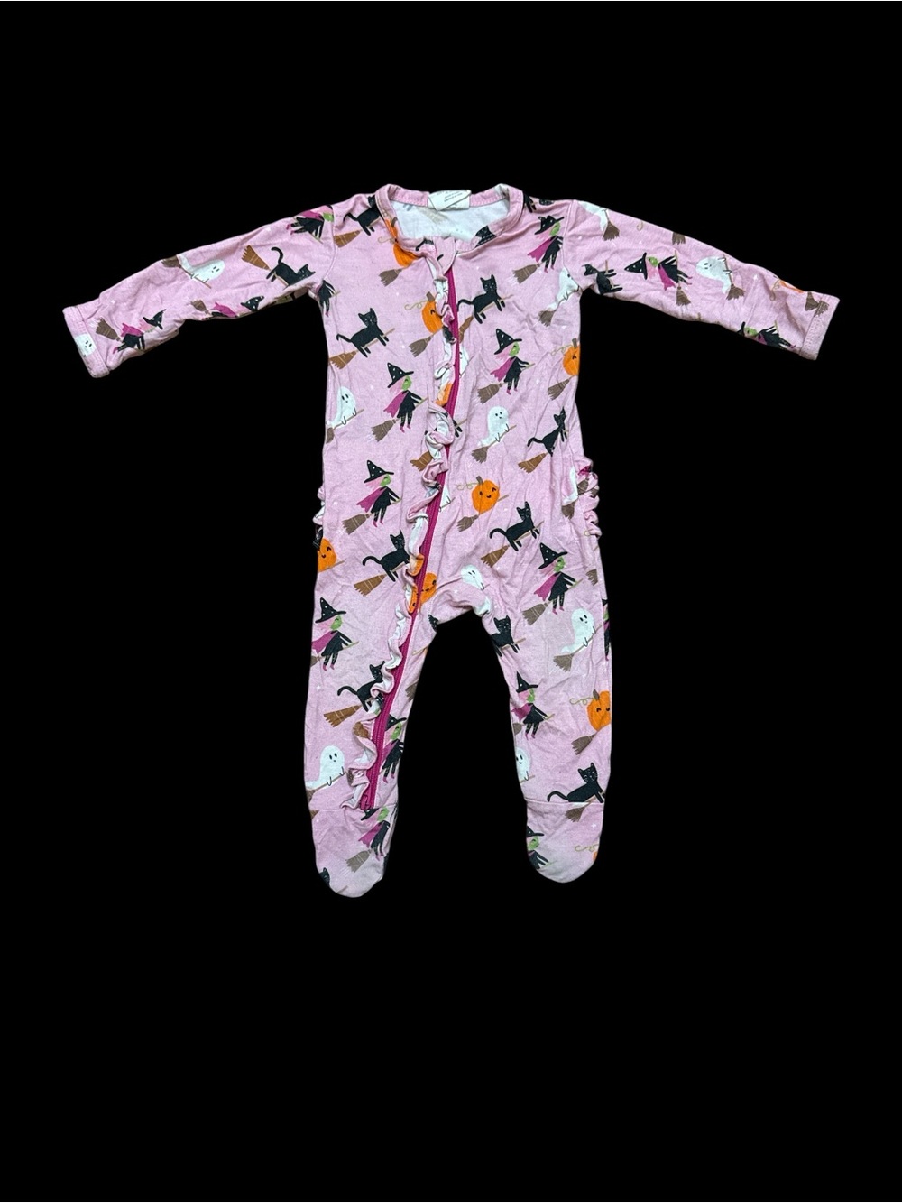 SpearmintLOVE Baby Girl Halloween Theme Footed Sleeper Size 3-6 months Pink